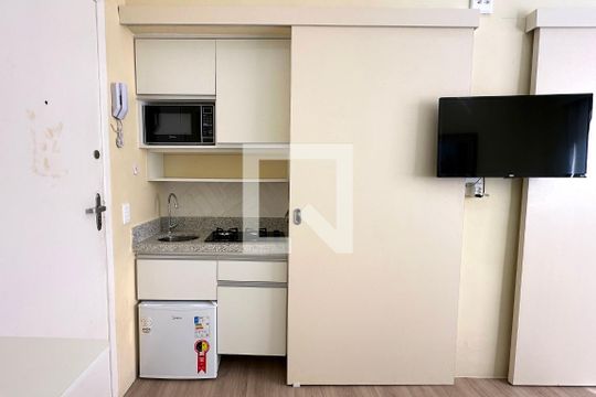 Studio de kitnet/studio à venda com 1 quarto, 30m² em Copacabana, Rio de Janeiro