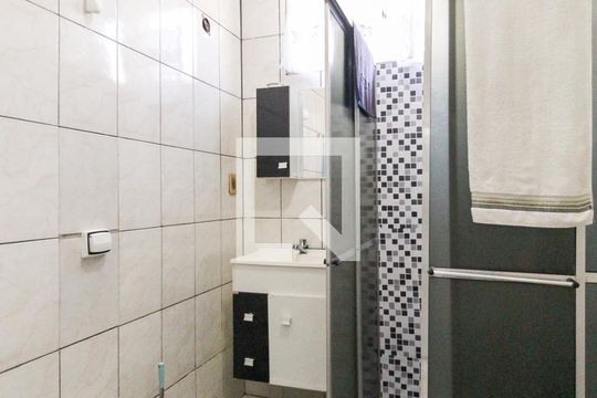 Banheiro de casa à venda com 2 quartos, 207m² em Jardim Lideranca, São Paulo
