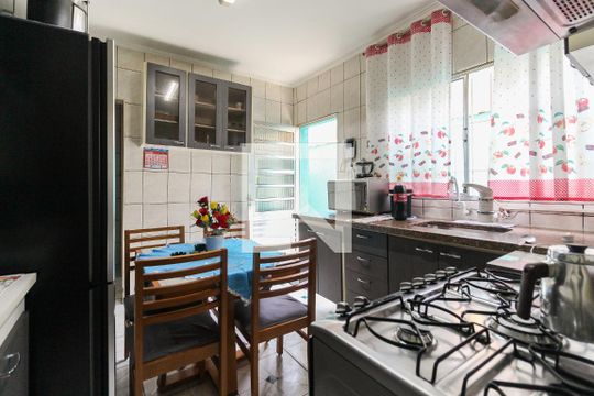Cozinha de casa à venda com 2 quartos, 207m² em Jardim Lideranca, São Paulo