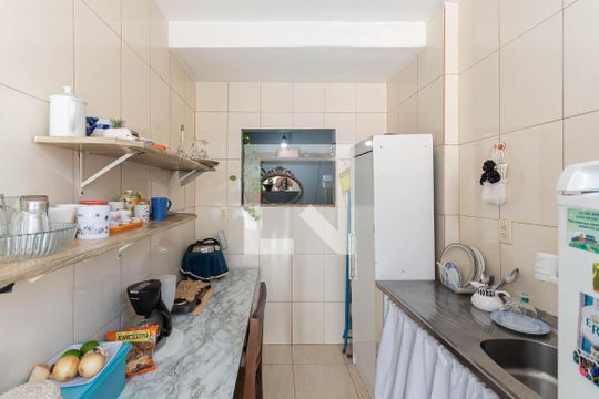 Cozinha de apartamento à venda com 2 quartos, 70m² em Benfica, Rio de Janeiro