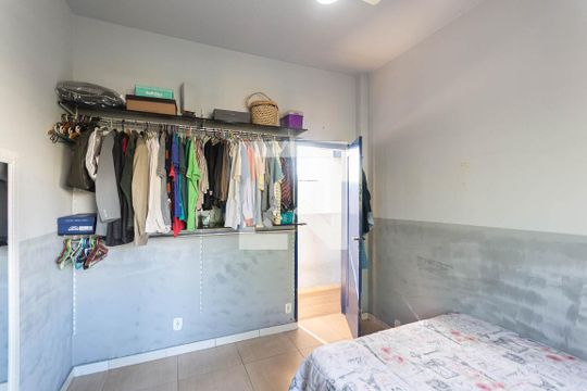 Quarto 1 de apartamento à venda com 2 quartos, 70m² em Benfica, Rio de Janeiro