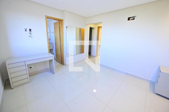 Suíte 2 de apartamento à venda com 2 quartos, 98m² em Jardim Goiás, Goiânia