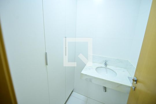 Lavabo de apartamento à venda com 2 quartos, 98m² em Jardim Goiás, Goiânia
