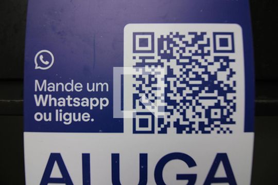 Placa de apartamento para alugar com 1 quarto, 40m² em Ferrazópolis, São Bernardo do Campo