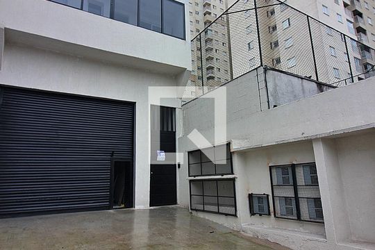 Fachada de apartamento para alugar com 1 quarto, 40m² em Ferrazópolis, São Bernardo do Campo