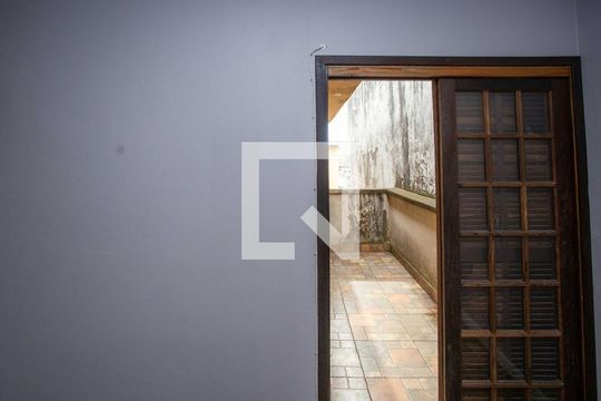 Quarto  de casa para alugar com 3 quartos, 350m² em Centro, Diadema