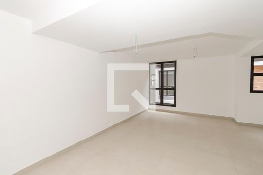 Sala/Cozinha de casa à venda com 4 quartos, 211m² em Vila Congonhas, São Paulo