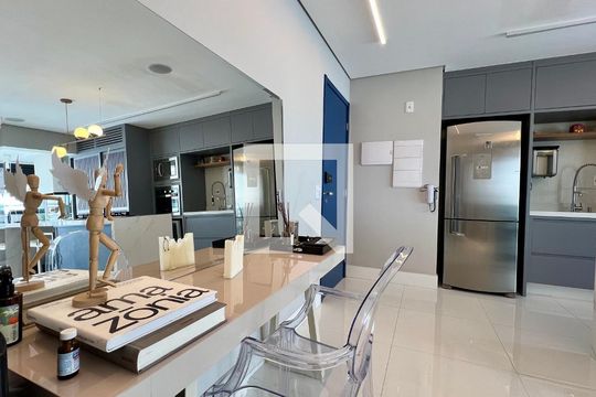 Sala de apartamento à venda com 1 quarto, 71m² em Pinheiros, São Paulo
