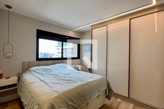 Suíte de apartamento à venda com 1 quarto, 71m² em Pinheiros, São Paulo