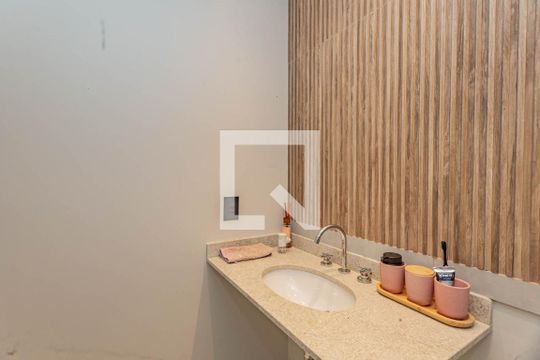Banheiro Social de apartamento à venda com 2 quartos, 63m² em Vila da Saúde, São Paulo