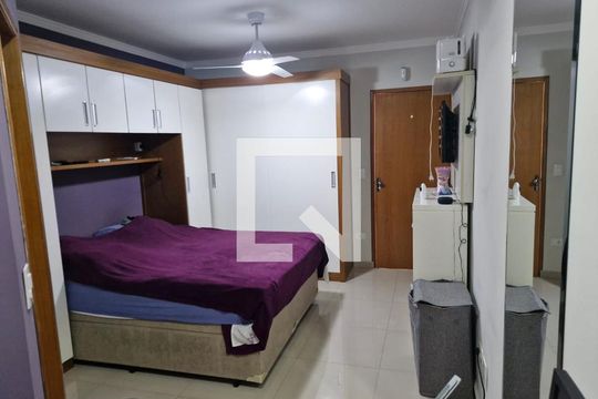 Quarto de casa à venda com 2 quartos, 90m² em Vila Graciosa, São Paulo