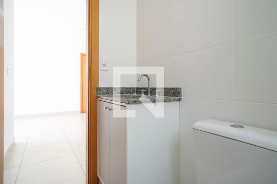 Banheiro de apartamento à venda com 1 quarto, 42m² em Rudge Ramos, São Bernardo do Campo