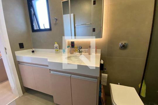 Casa à venda com 3 quartos, 258m² em Vila Gomes Cardim, São Paulo