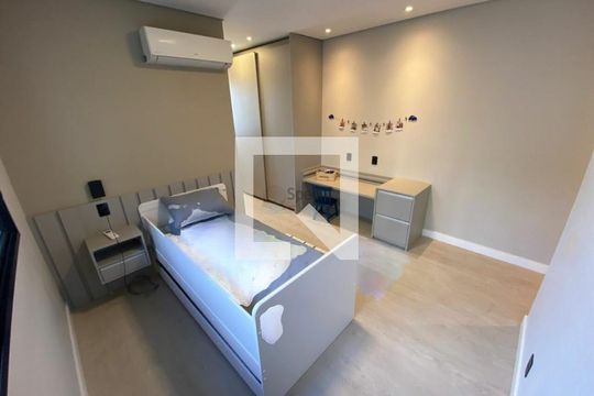 Casa à venda com 3 quartos, 258m² em Vila Gomes Cardim, São Paulo