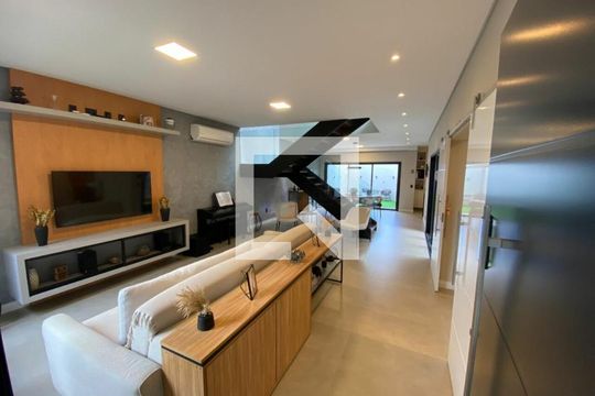 Casa à venda com 3 quartos, 258m² em Vila Gomes Cardim, São Paulo