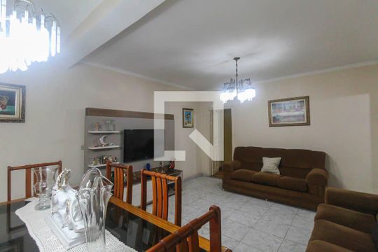 Sala casa 2 de casa à venda com 4 quartos, 239m² em Vila Tolstoi, São Paulo