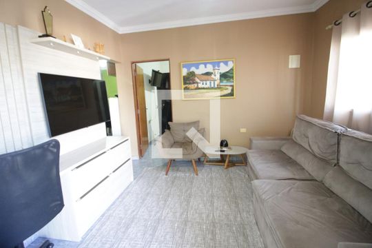 Sala de casa à venda com 3 quartos, 266m² em Piratininga, Osasco