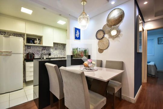 Sala de Jantar de apartamento à venda com 2 quartos, 51m² em Jardim Monte Alegre, Taboão da Serra