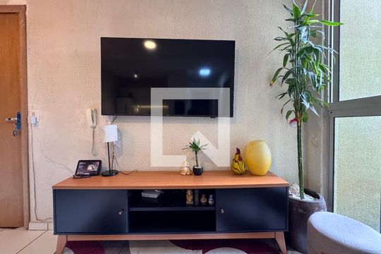 Sala de apartamento à venda com 2 quartos, 48m² em Campina, São Leopoldo