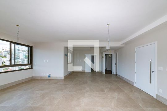 Sala de apartamento para alugar com 4 quartos, 160m² em Santa Lúcia, Belo Horizonte