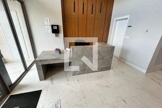 Hall de entrada de kitnet/studio à venda com 1 quarto, 29m² em Parada Inglesa, São Paulo