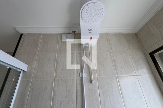 Banheiro de apartamento à venda com 2 quartos, 70m² em Pinheiros, São Paulo