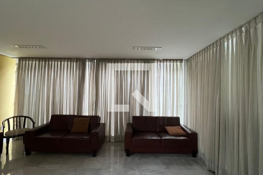 Área comum de apartamento à venda com 2 quartos, 70m² em Pinheiros, São Paulo