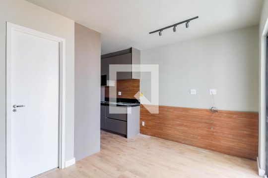 Studio de kitnet/studio à venda com 1 quarto, 28m² em Jardim das Acacias, São Paulo