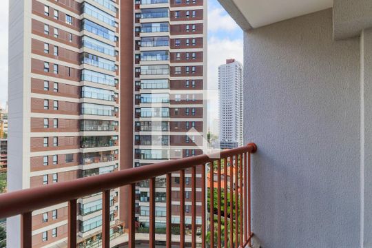 Varanda de kitnet/studio à venda com 1 quarto, 28m² em Jardim das Acacias, São Paulo