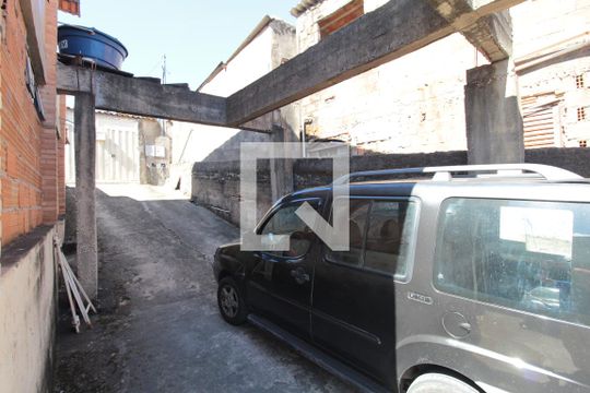 Casa 2 | Garagem de casa para alugar com 5 quartos, 516m² em Floramar, Belo Horizonte