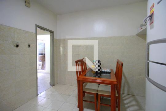 Copa de casa à venda com 4 quartos, 400m² em Sagrada Família, Belo Horizonte