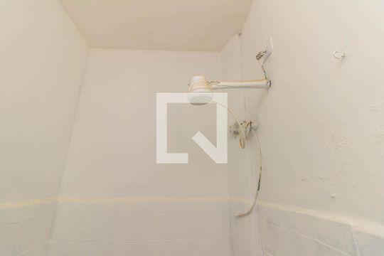 Banheiro de kitnet/studio à venda com 1 quarto, 38m² em Centro Histórico de São Paulo, São Paulo