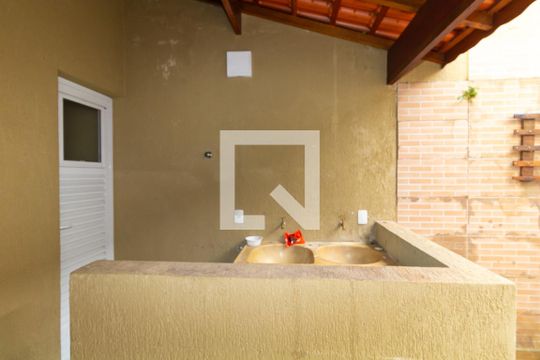 Área de Serviço de casa para alugar com 3 quartos, 190m² em Altos de Vila Prudente, São Paulo