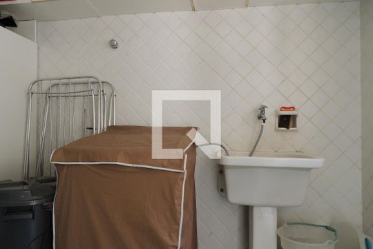 Área de Serviço de casa de condomínio à venda com 4 quartos, 600m² em Taquara, Rio de Janeiro