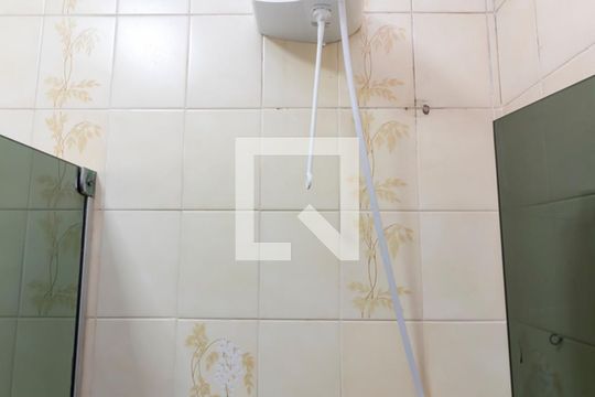 Banheiro Social de casa para alugar com 3 quartos, 230m² em Vila Baruel, São Paulo