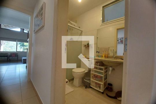 Casa à venda com 3 quartos, 119m² em Itaipu, Niterói