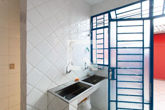 Área de Serviço de casa à venda com 4 quartos, 992m² em Estoril, Belo Horizonte