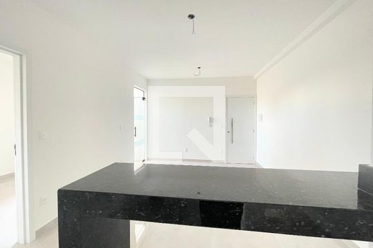 Sala de apartamento à venda com 2 quartos, 69m² em Jardim Atlântico, Belo Horizonte