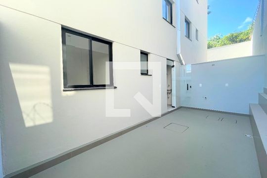 Área Privativa de apartamento à venda com 2 quartos, 69m² em Jardim Atlântico, Belo Horizonte