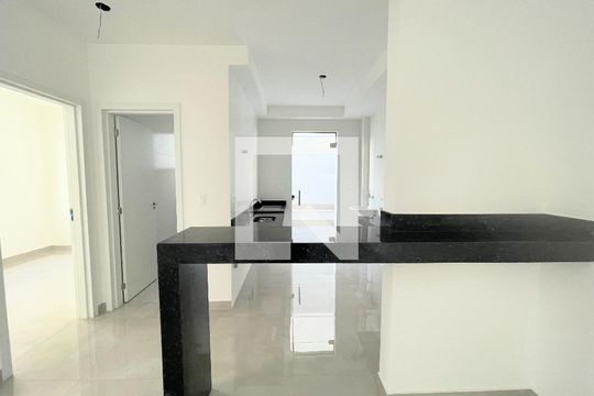Cozinha de apartamento à venda com 2 quartos, 110m² em Jardim Atlântico, Belo Horizonte