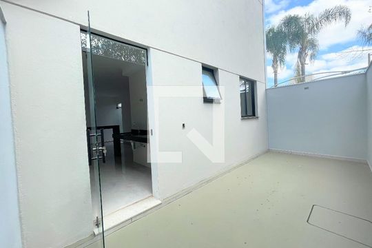Área Privativa de apartamento à venda com 2 quartos, 66m² em Jardim Atlântico, Belo Horizonte