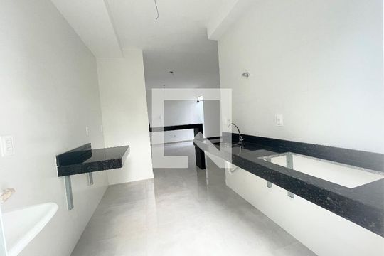 Cozinha de apartamento à venda com 2 quartos, 66m² em Jardim Atlântico, Belo Horizonte