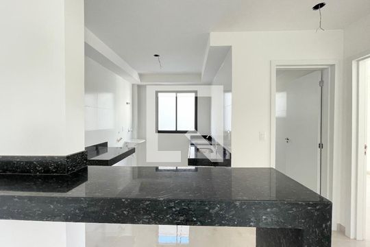 Cozinha de apartamento à venda com 2 quartos, 48m² em Jardim Atlântico, Belo Horizonte