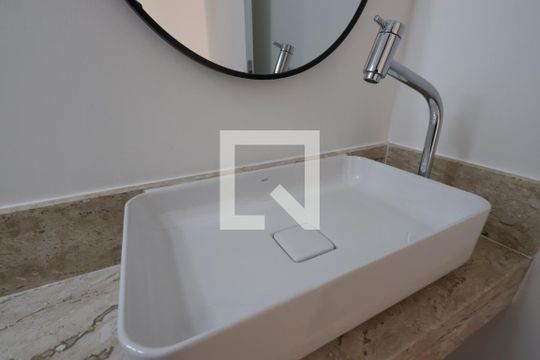 Lavabo de apartamento para alugar com 2 quartos, 76m² em Vila Mariana, São Paulo