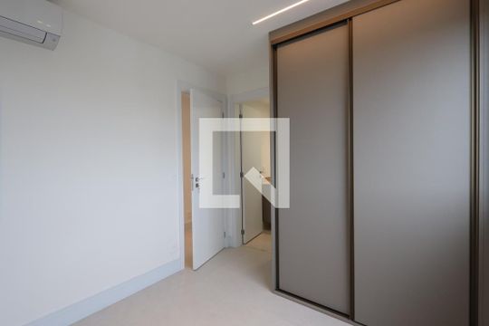 Suíte 2 de apartamento para alugar com 2 quartos, 76m² em Vila Mariana, São Paulo
