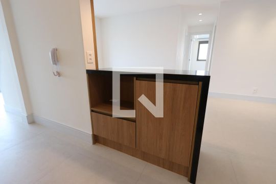 Cozinha de apartamento para alugar com 2 quartos, 76m² em Vila Mariana, São Paulo