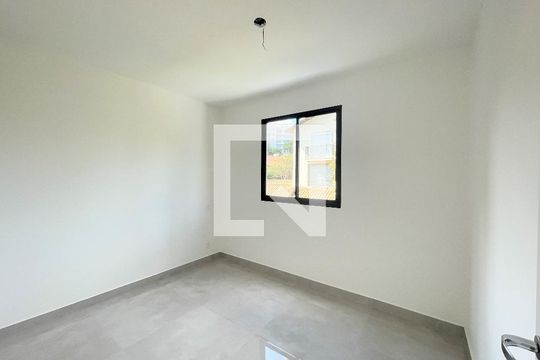 Quarto de apartamento à venda com 2 quartos, 49m² em Jardim Atlântico, Belo Horizonte