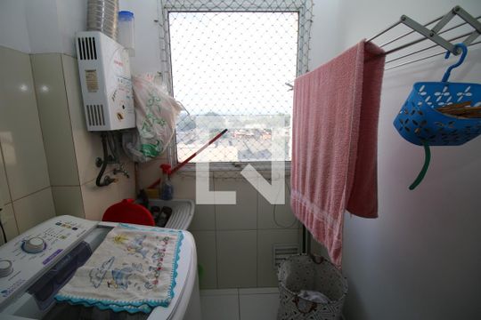 Área de Serviço de apartamento para alugar com 2 quartos, 45m² em Parada de Lucas, Rio de Janeiro