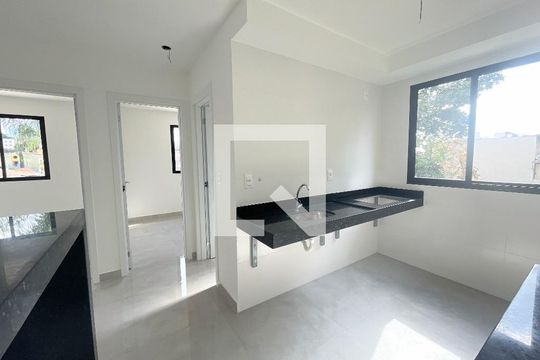 Sala/Cozinha de apartamento à venda com 2 quartos, 50m² em Jardim Atlântico, Belo Horizonte