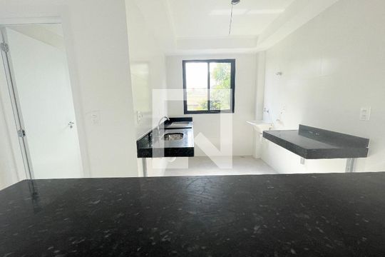 Sala/Cozinha de apartamento à venda com 2 quartos, 50m² em Jardim Atlântico, Belo Horizonte